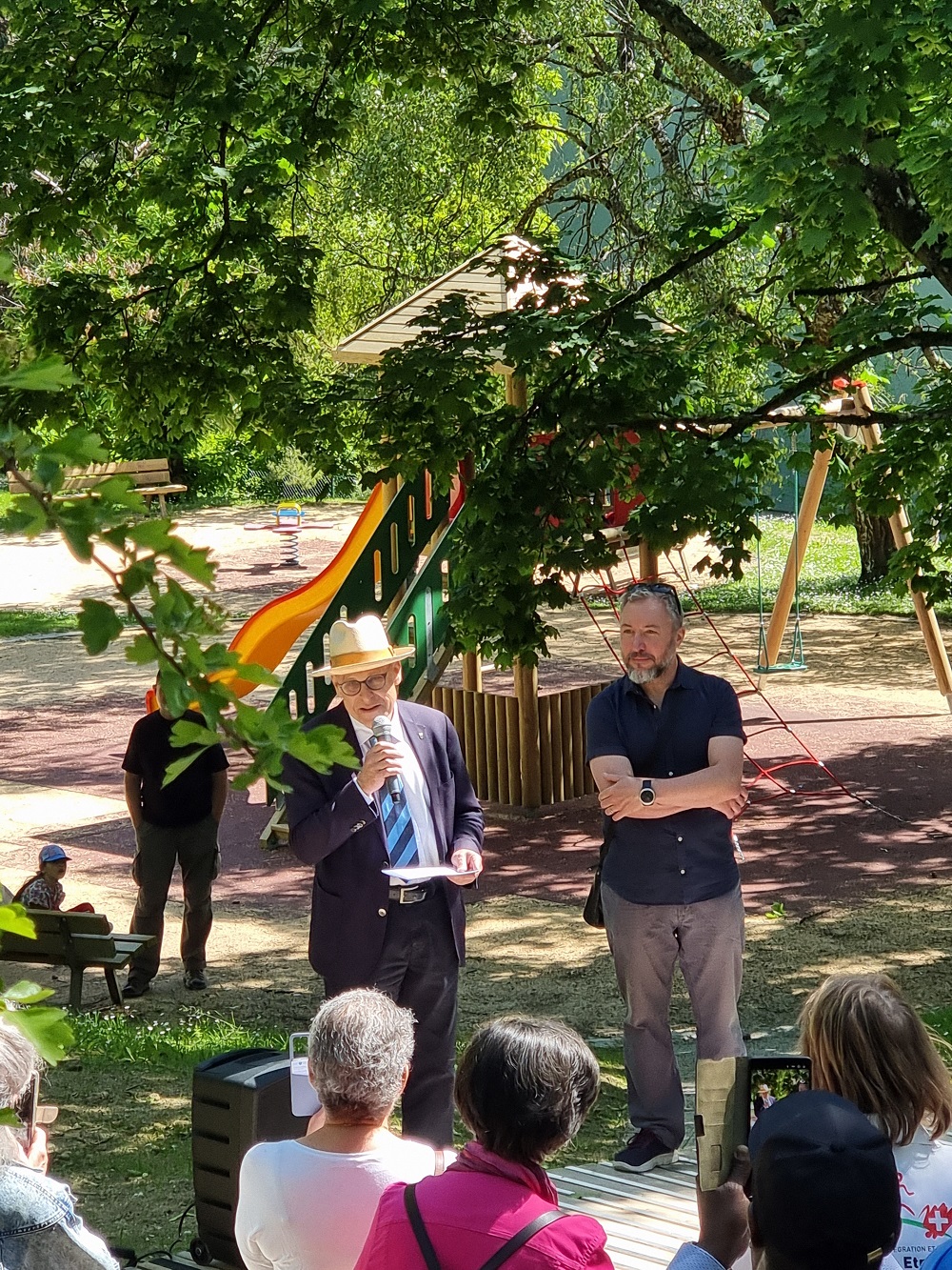 Inauguration du nouveau cheminement reliant les chemins du Stand, des Vignes et des Crêt
